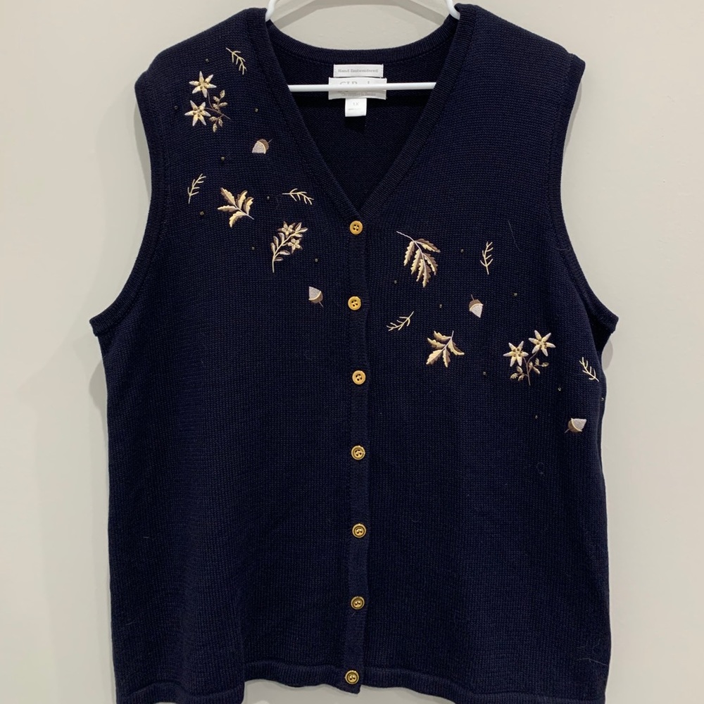 CJ Banks Hand Embroidered Leaf Detail Knit Vest